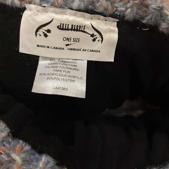 New Free People Confetti Cable Pom Beanie main image 9